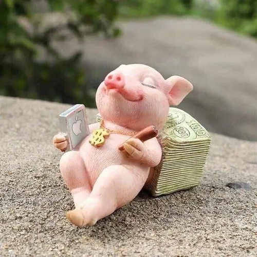 Meme heo làm việc