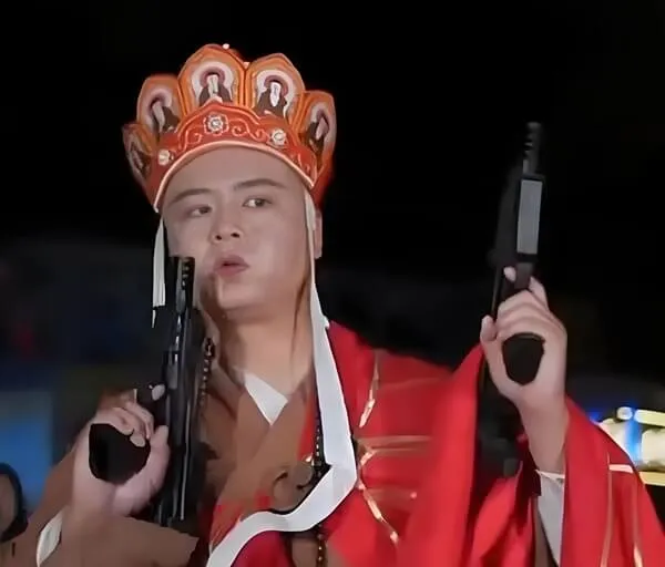 Meme Đường Tăng cầm súng hài Meme Đường Tăng cầm súng hài