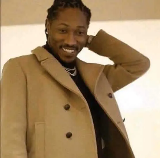 Ảnh chế gãi đầu