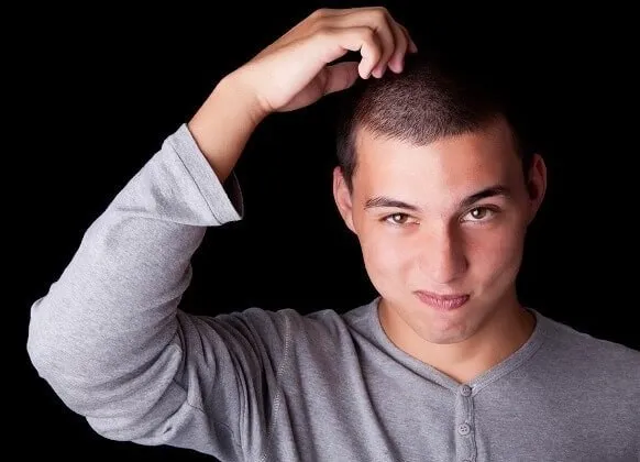 Meme gãi đầu wide