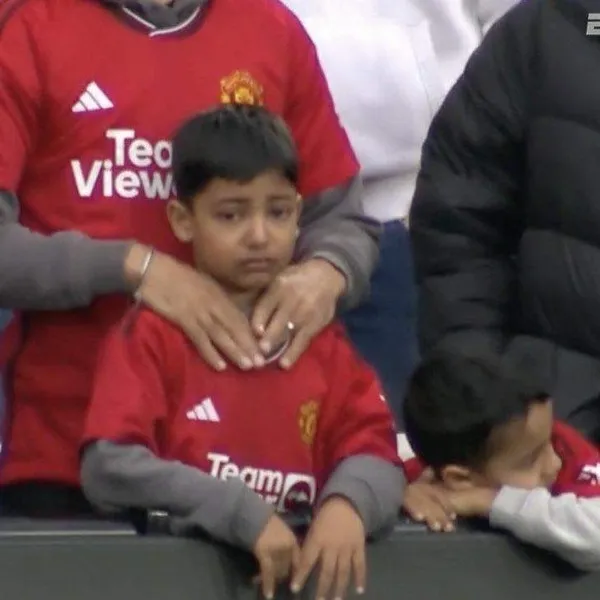 Ảnh vui MU tự trào