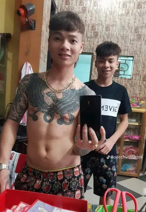 Meme Khá Bảnh và cách mạng xã hội biến scandal thành trò vui