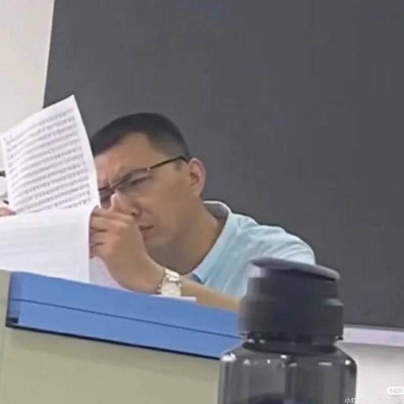 Meme tuyển dụng hài