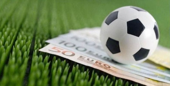 Người chơi chuẩn bị kiến thức cá cược bóng đá online